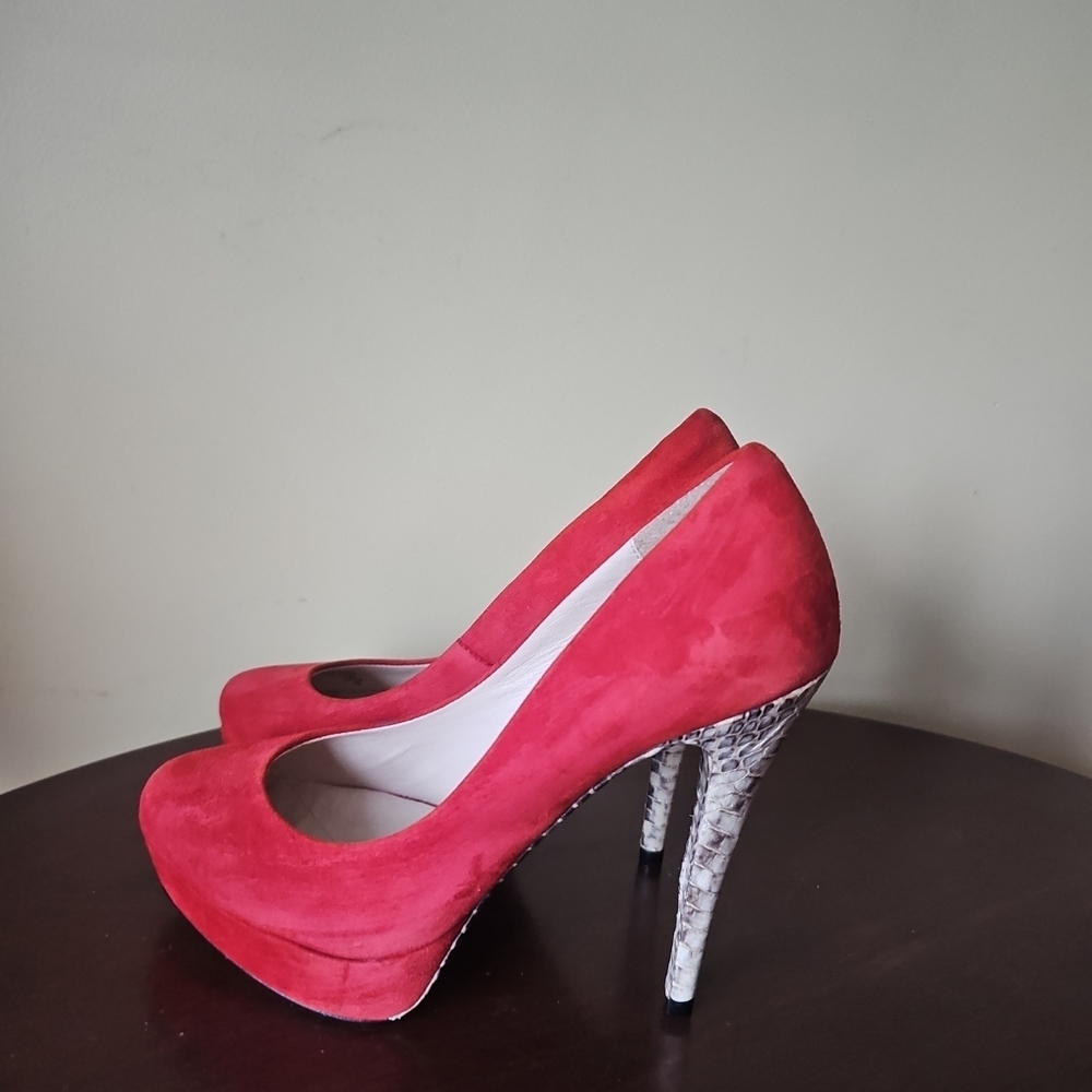 KORS Michael Kors Platform‎ Pumps Red Suede Snake Print Heels Womens Shoe…